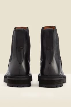 Black Chunky Sole Leather Chelsea Boot -Trendora Shop web a22fw026bk d rt