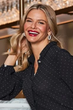 Silver Rhinestone Detail Chunky Hoop Earrings -Trendora Shop web crop 2310 37 a23tw069bk0001 a23bd012mc0005 37 042