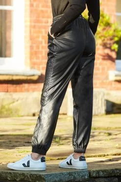 Black Leather Look Stretch Waist Joggers -Trendora Shop web s12 s21bp007bk 096