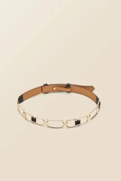 Black Leather Waist Belt With Chain Trim -Trendora Shop web s22ac052bk b