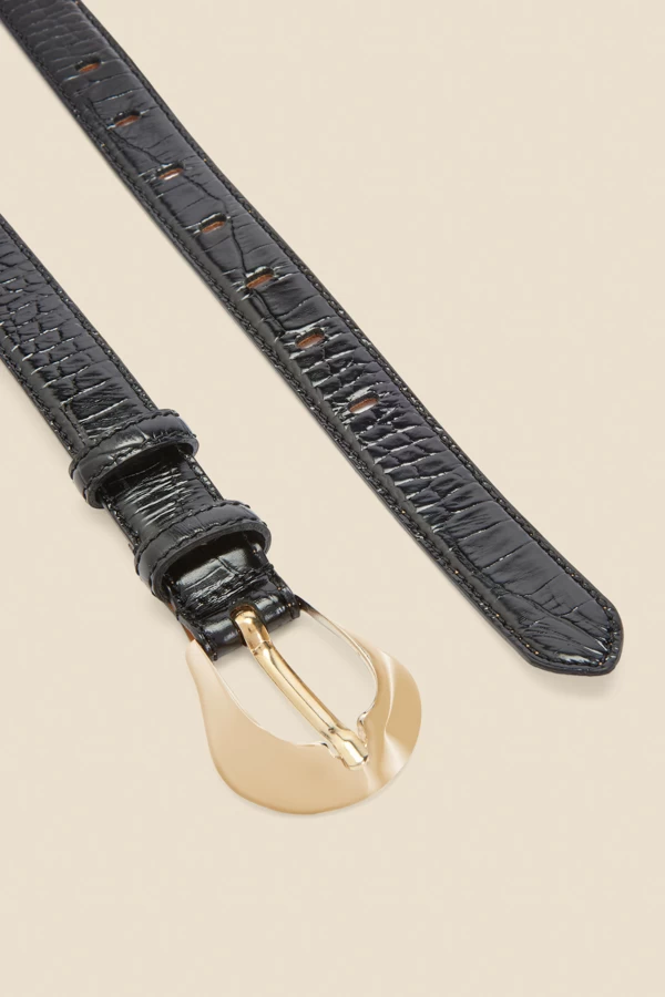 Black Oversized Rounded Buckle Croc Leather Waist Belt 4 Black Oversized Rounded Buckle Croc Leather Waist Belt - Image 4